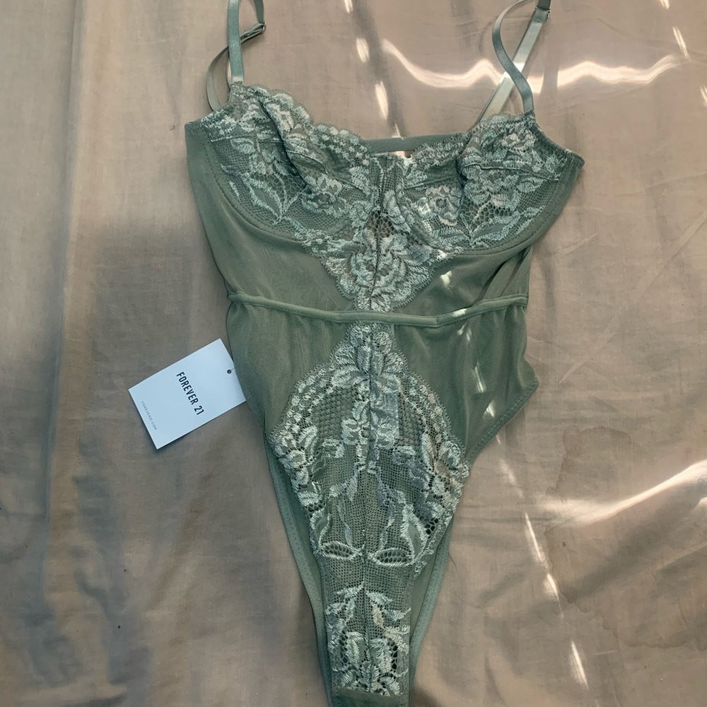 Forever 21 Lingerie